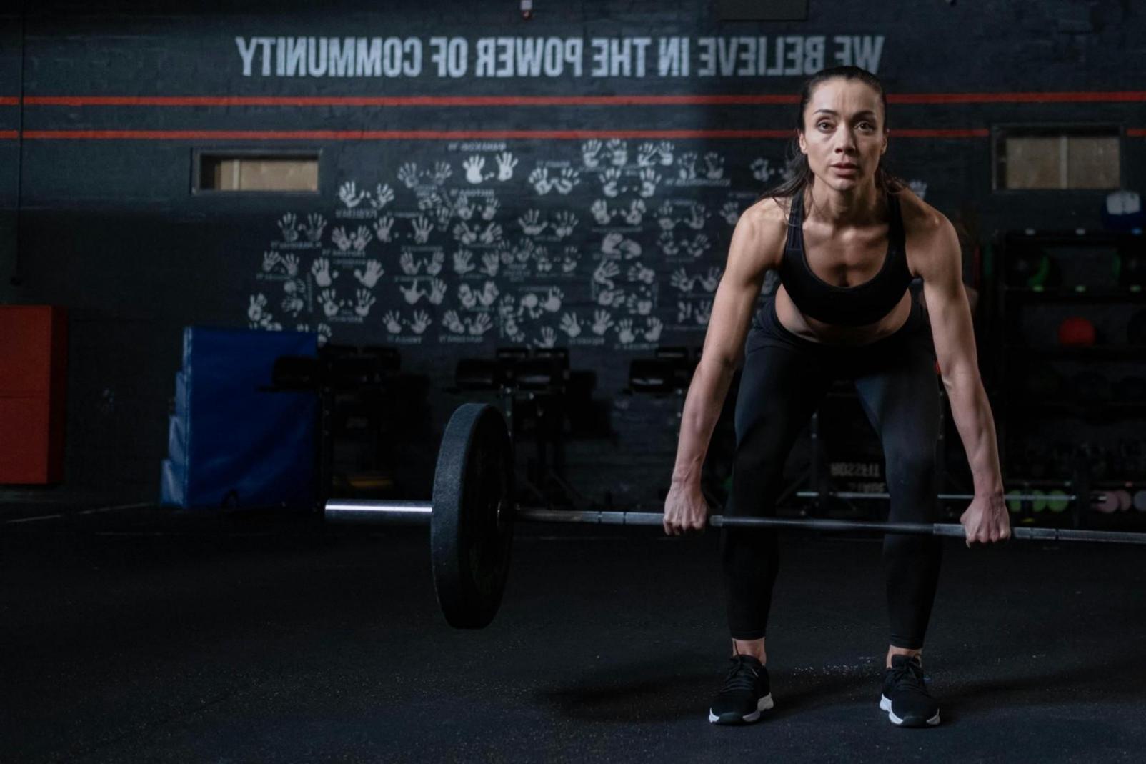 Praktyczne zastosowanie crossfit w ograniczonej przestrzeni