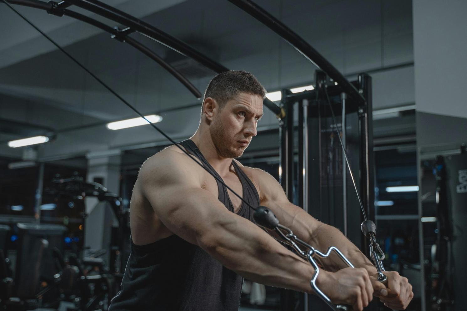 Najlepszy sprzęt do CrossFitu w małym mieszkaniu - co naprawdę działa